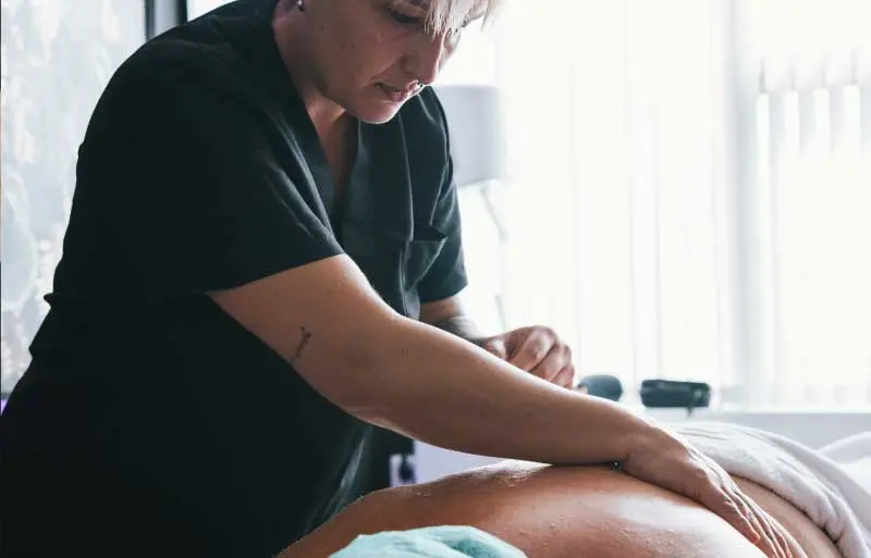 Masajes y tratamientos personalizados